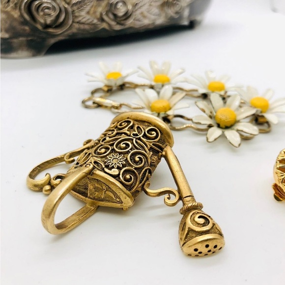 Vintage Flower Garden Jewelry Lot - Picture 13 of 15